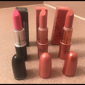 MAC NICKI MINAJ PINK FRIDAY LIPSTICK W/ 2 OTHERS!